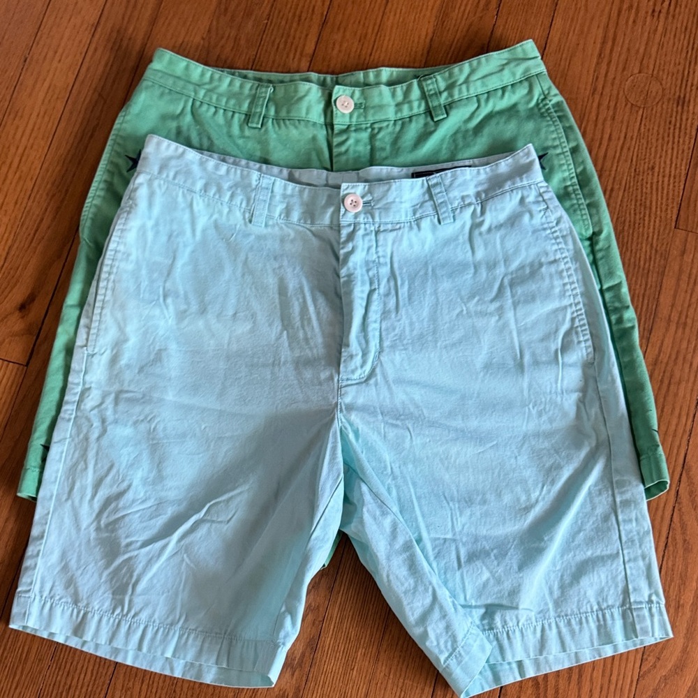 Bundle men’s Vineyard Vines shorts
